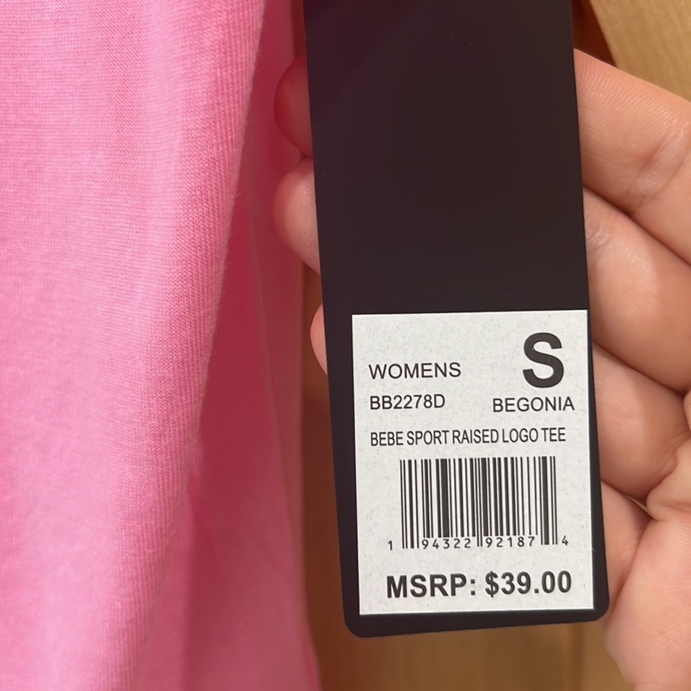 Women’s bebe sport raised logo tee in begonia pink small - Picture 5 of 8